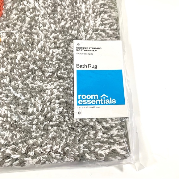 2Pk Room Essentials 24"x17" Gray Tufted Hello Bath Rug NWT - Picture 6 of 8